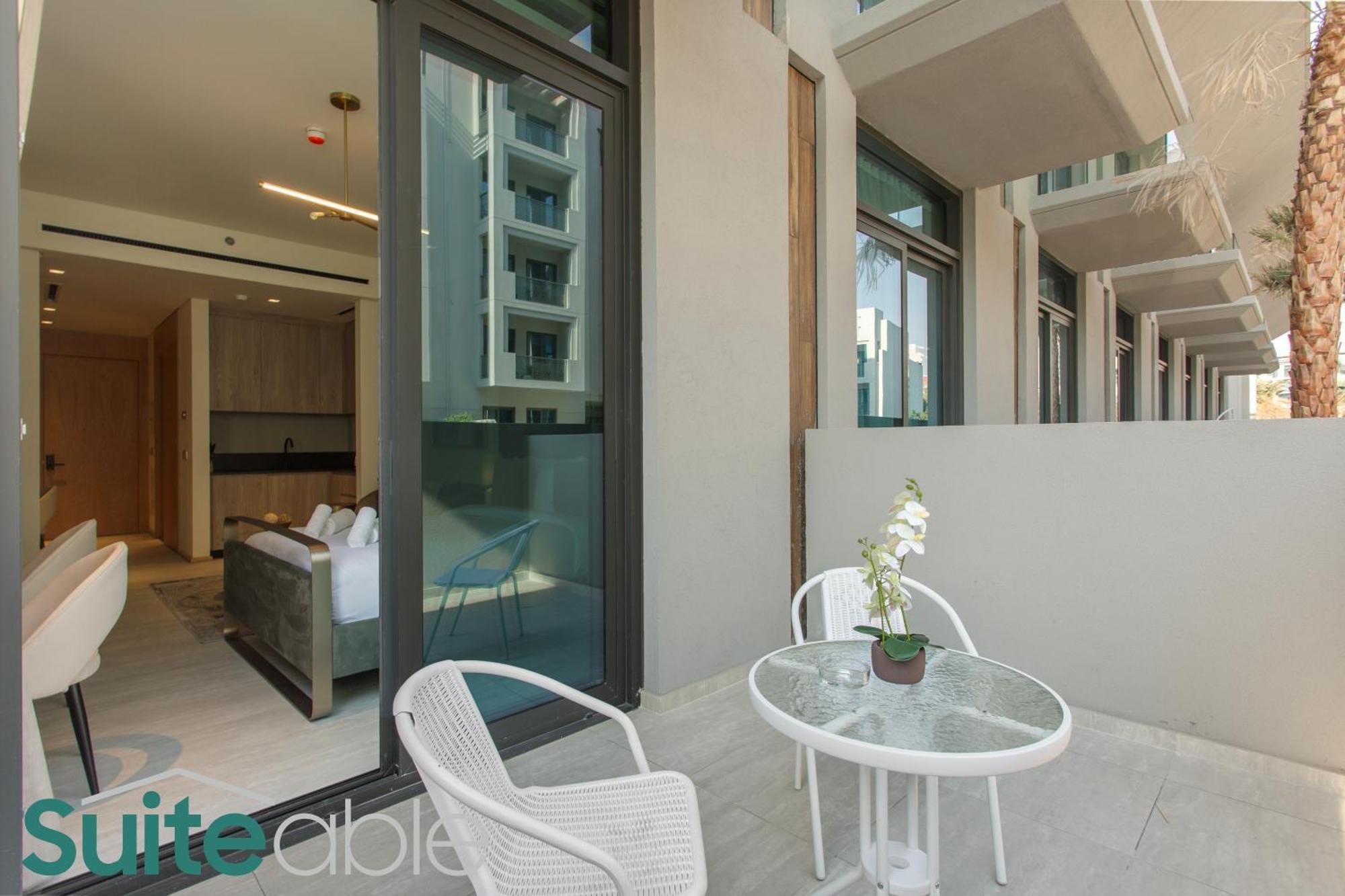 Apartment Urban Retreat In The Autograph Jvc *